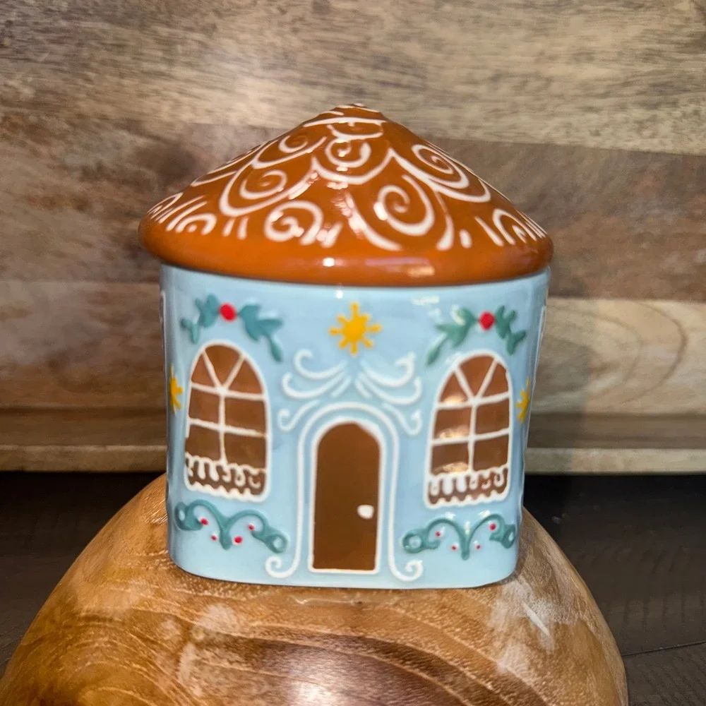 Anthropologie New Ceramic Gingerbread House Dish Jar Lid Holiday Decor see notes
